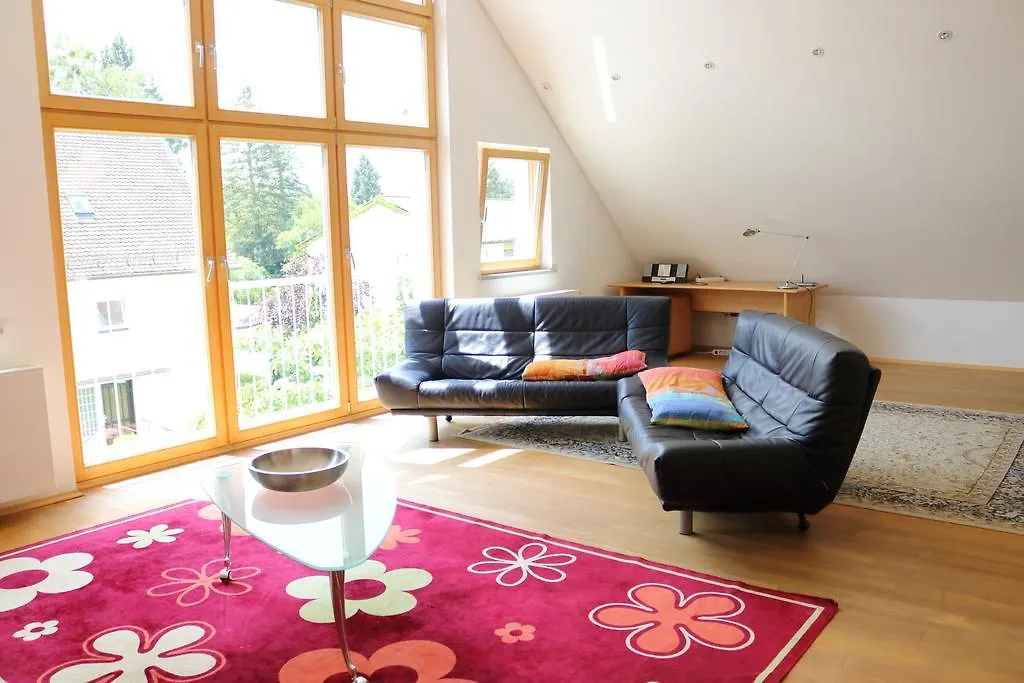 Apartment Dachgalerie 110 M2 뮌헨