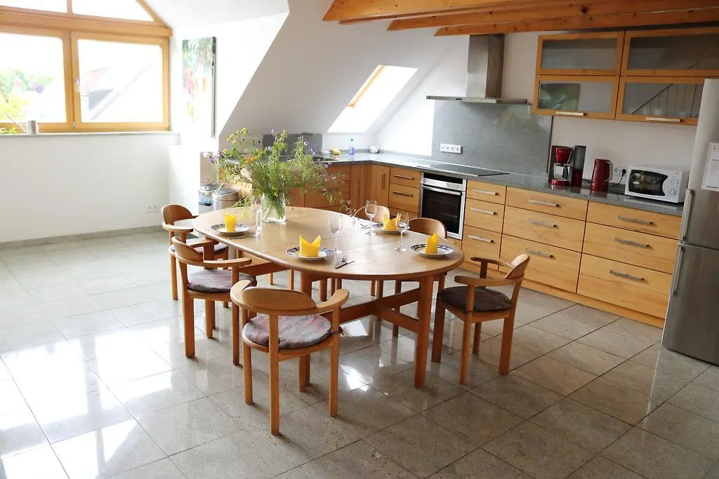 Apartment Dachgalerie 110 M2 뮌헨