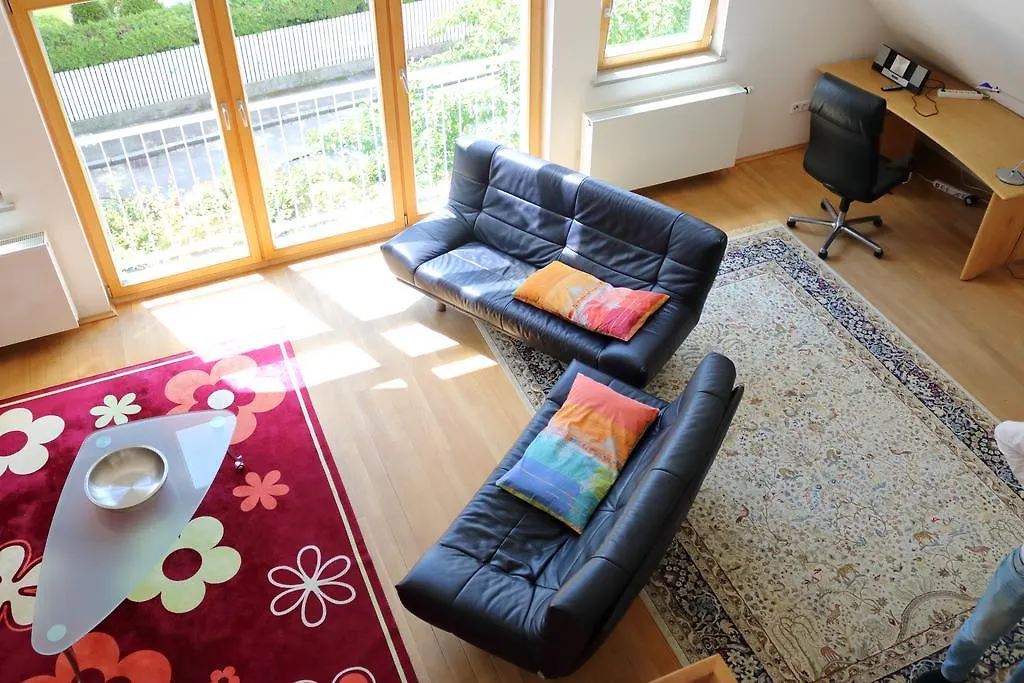 Apartment Dachgalerie 110 M2 뮌헨